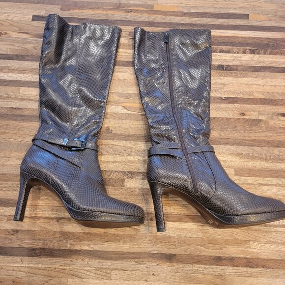 Naturalizer Women's Taelynn Brown Snake Embossed Leather Knee High Boots - Picture 3 of 13